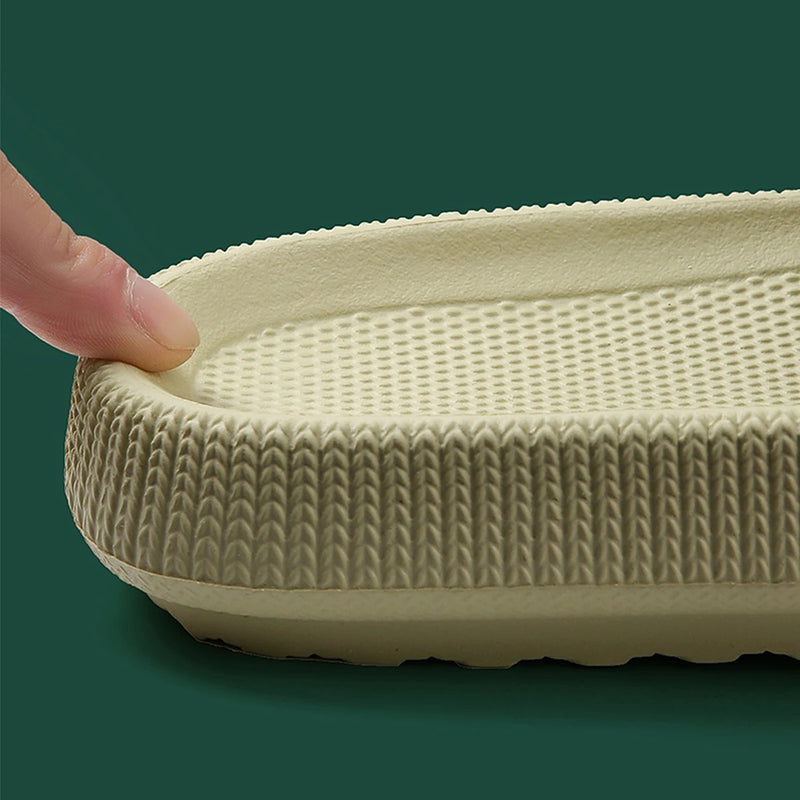 Chinelo Antiderrapante EVA - Conforto e Segurança para Uso Interno e Externo